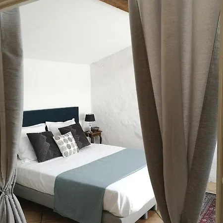 Le Chic Bohème Hotel