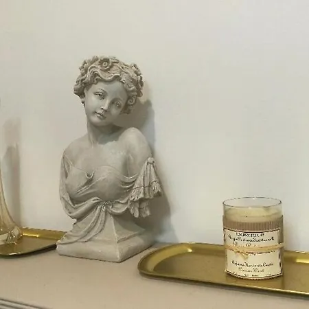 Отель Le Chic Boheme Пезенас