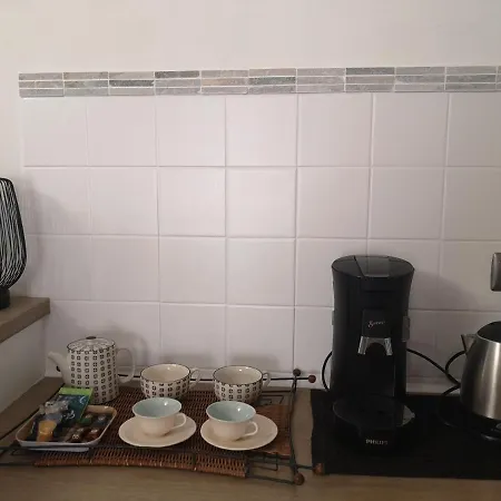 Le Chic Bohème Hotel *